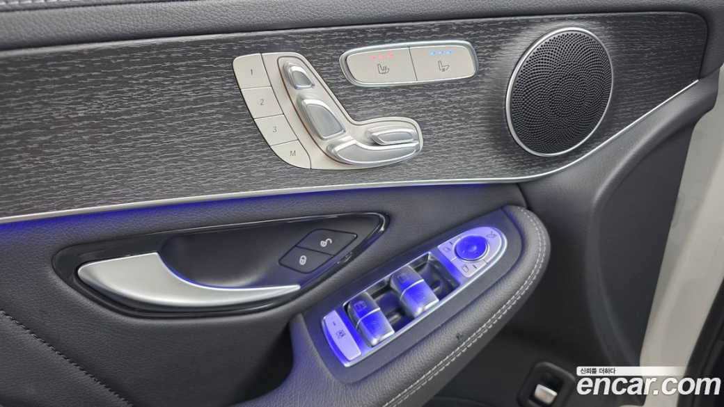 Mercedes-Benz GLC-Class GCL300 4MATIC Coupe, 2023