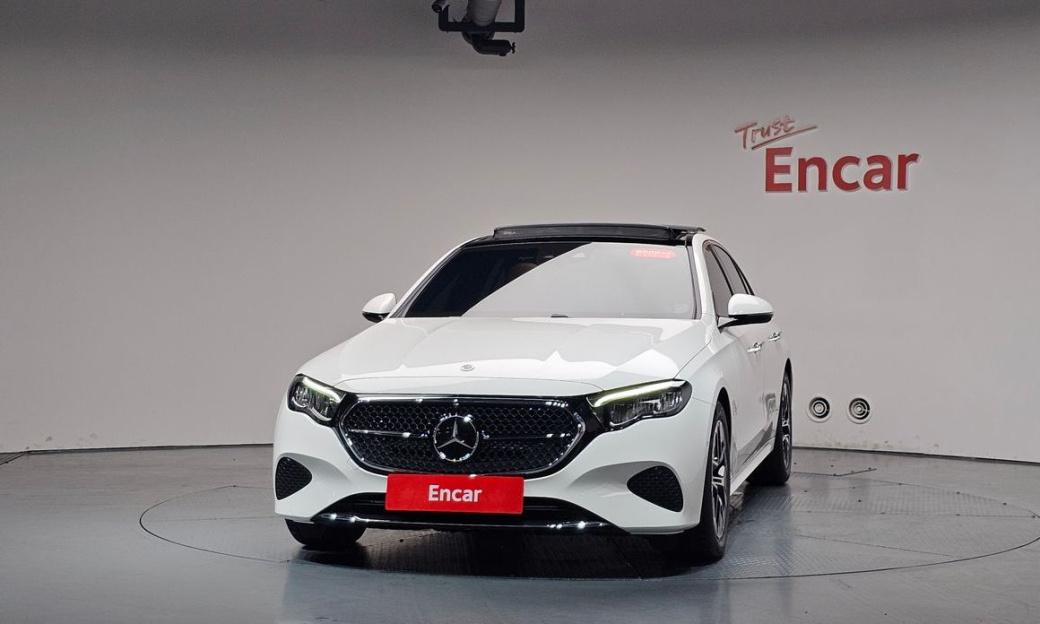 Mercedes-Benz E-Class E200 Avantgarde, 2025