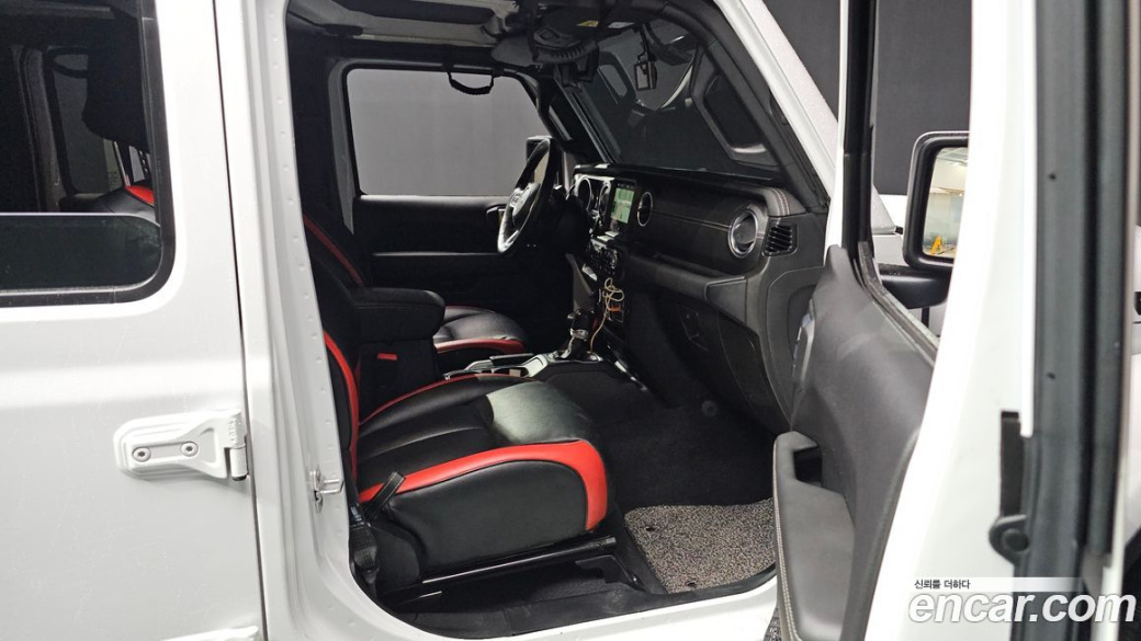 Jeep Wrangler 2.0 Overland 4Door, 2021