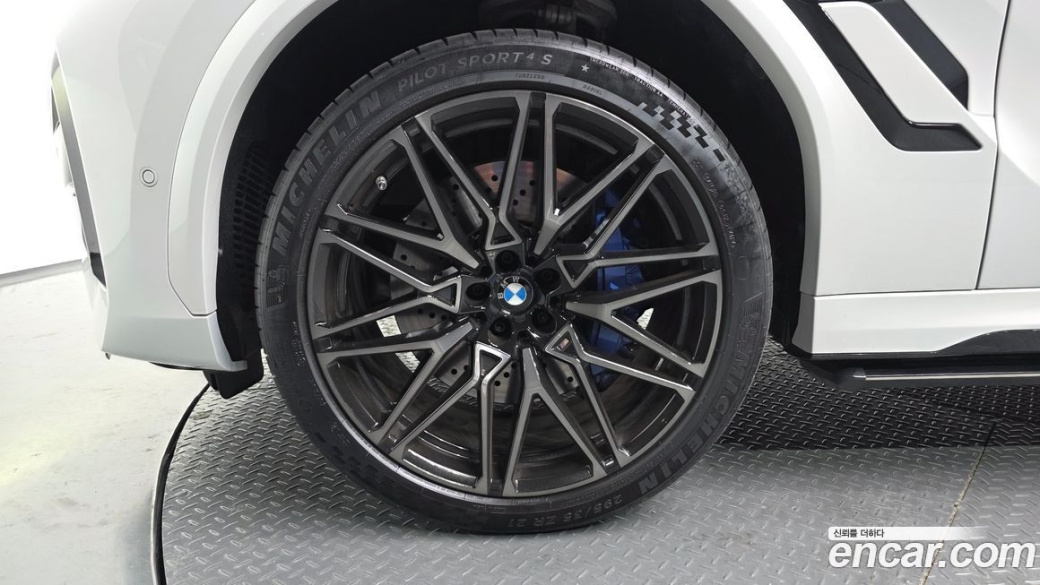 BMW X6M 4.4 Competition, 2025