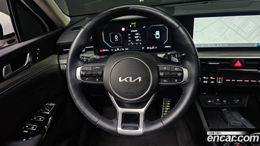 Kia K5 2.0, 2024