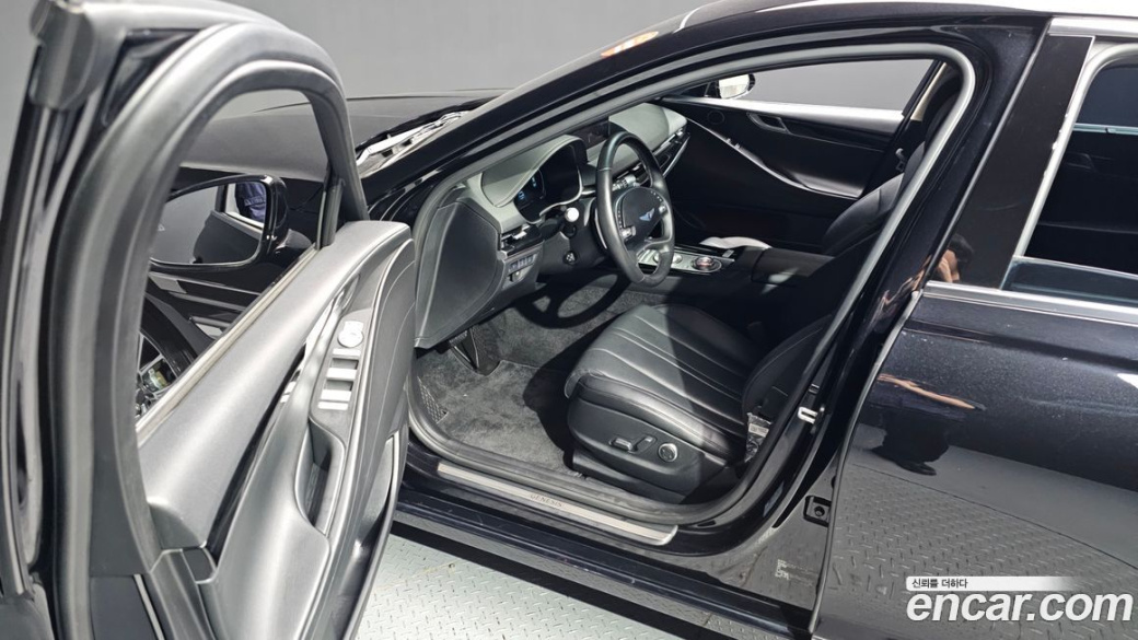 Genesis G80 Gasoline 2.5 Turbo AWD, 2022