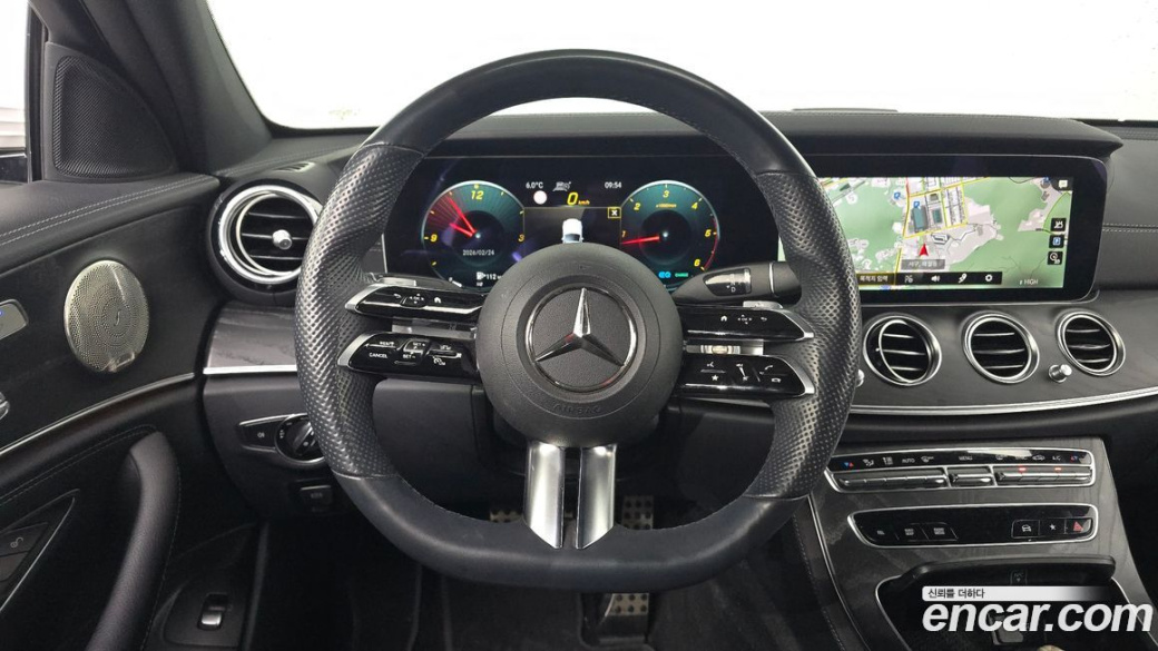 Mercedes-Benz E-Class E220d 4MATIC AMG Line, 2022