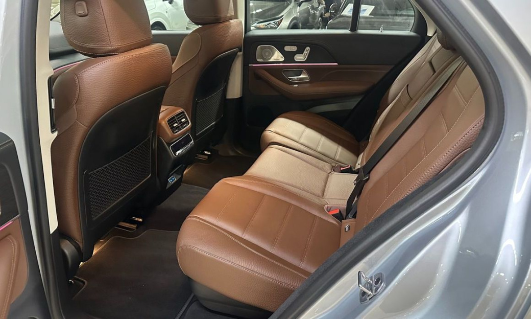 Mercedes-Benz GLE-Class GLE450 4MATIC AMG Line, 2025
