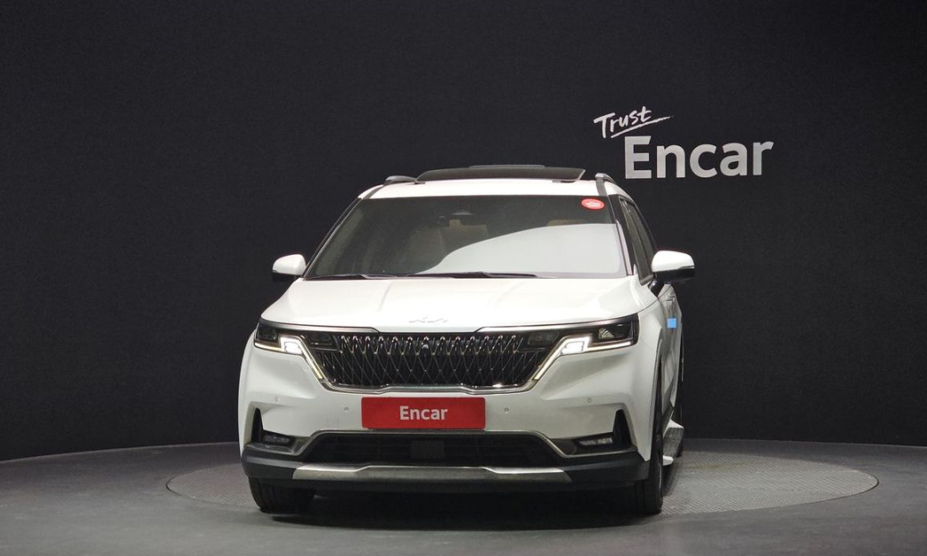 Kia Carnival 7-Seater Signature, 2022