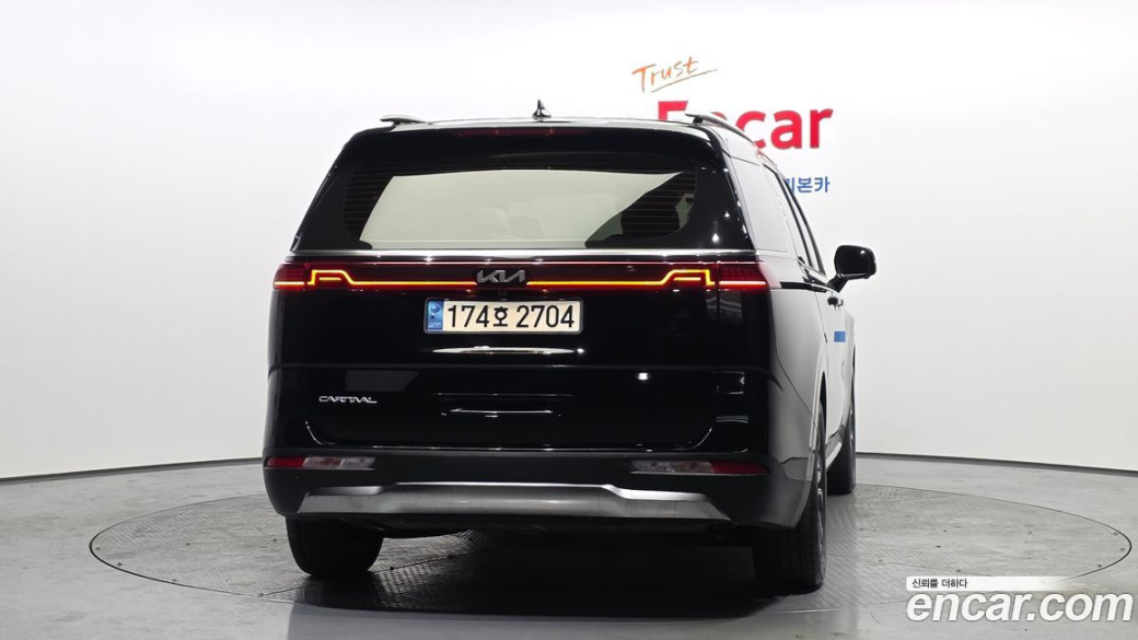 Kia Carnival 9-Seater Noblesse, 2023