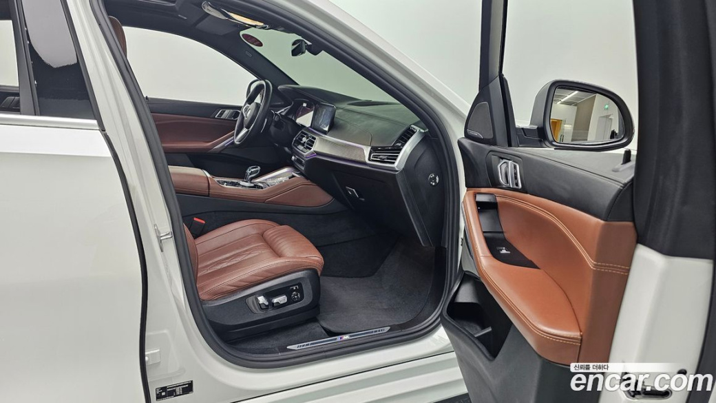 BMW X6 xDrive40i M Sport, 2023