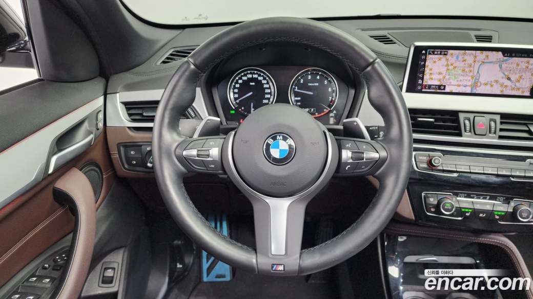 BMW X1 xDrive 20i M Sport, 2022