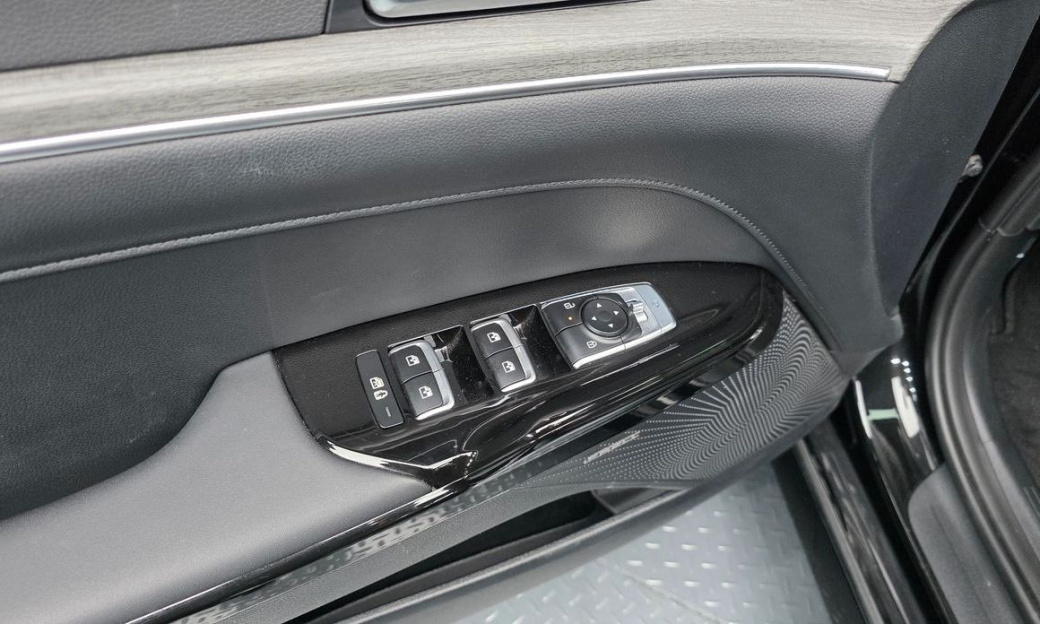 Kia K5 2.0, 2024