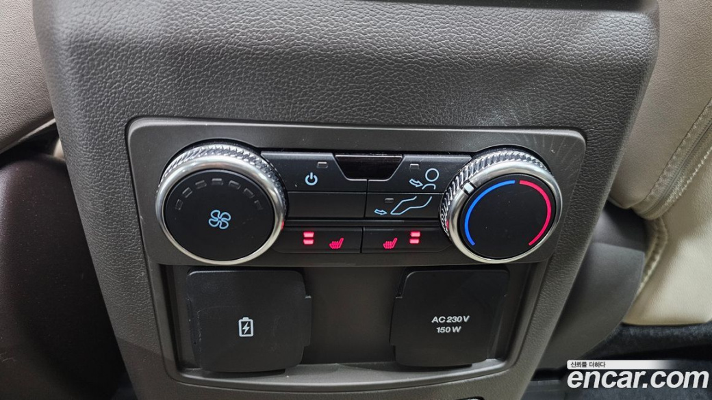Ford Explorer 3.0 Platinum 4WD, 2022