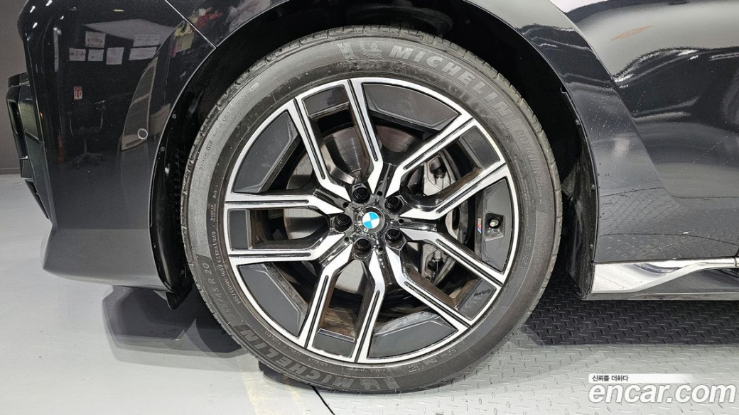 BMW 7-Series 740i xDrive M Sport Limited, 2024