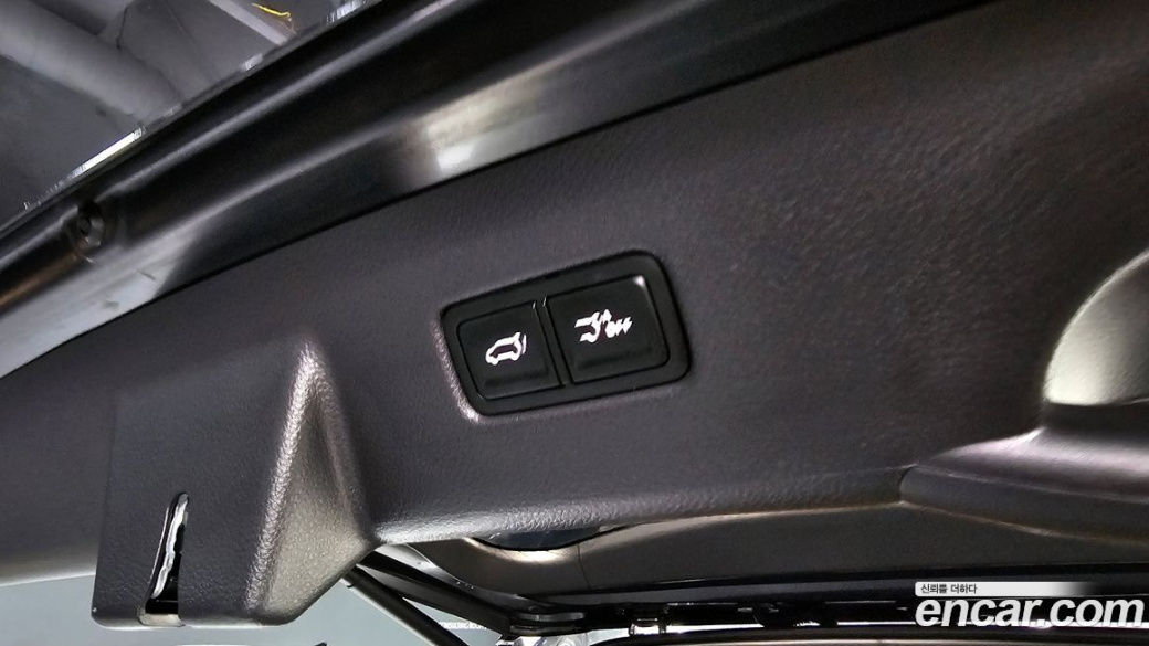 Kia Carnival 9-Seater Noblesse, 2023
