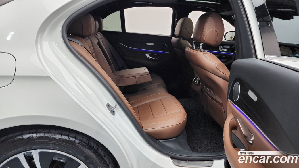 Mercedes-Benz E-Class E250 Avantgarde, 2022