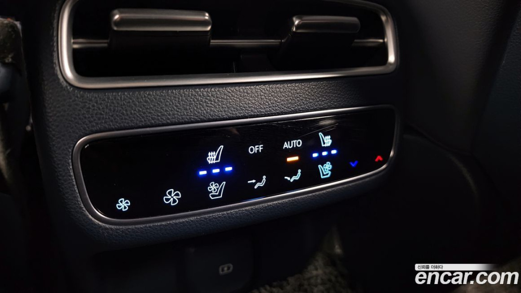 Genesis GV70 2.5T Gasoline AWD, 2025