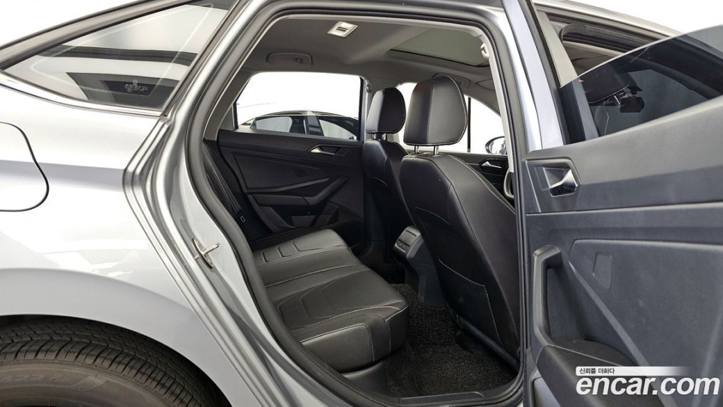 Volkswagen Jetta 1.5 TSI Prestige, 2023