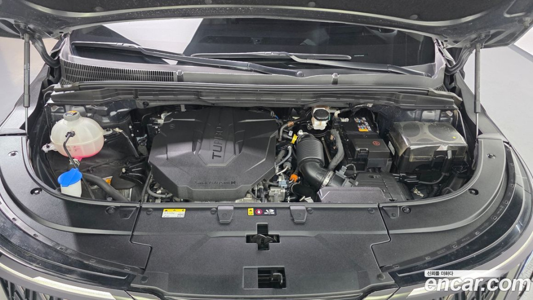 Kia Carnival 7-Seater Signature, 2025