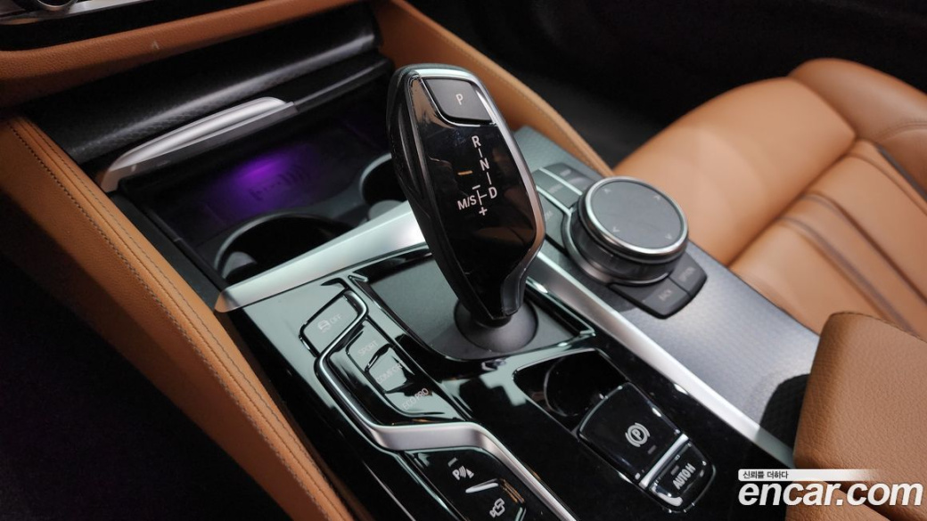 BMW 5-Series 520i M Sport, 2023
