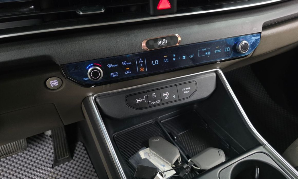 Kia Carnival 7-Seater Noblesse, 2025