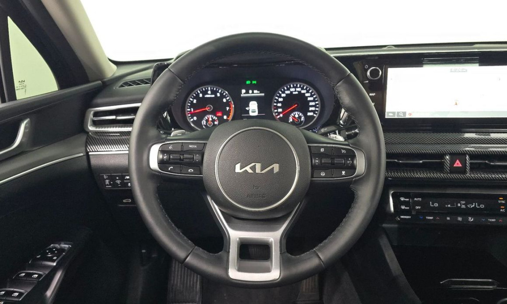 Kia K5 2.0, 2023