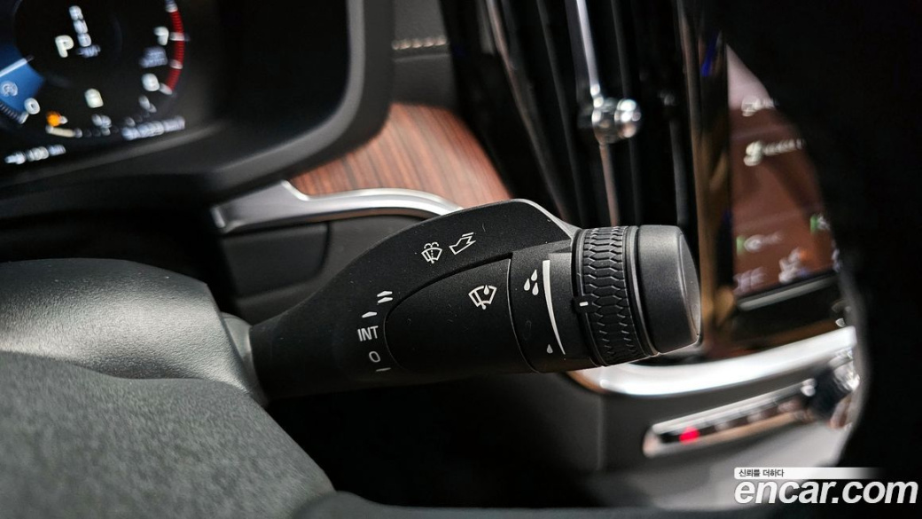 Volvo S60 B5 Inscription, 2022