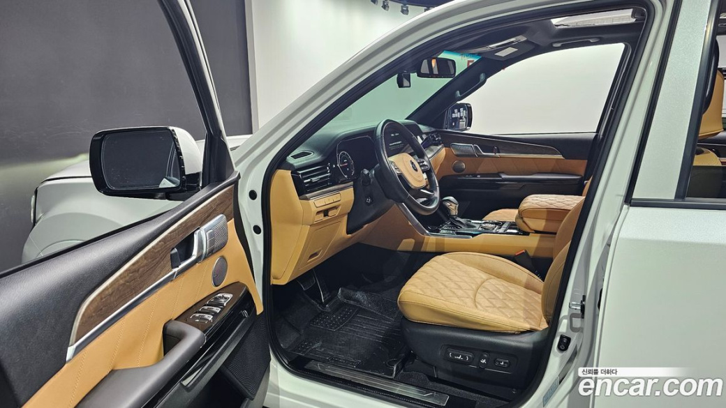 Kia Mohave Diesel 3.0 4WD 7-Seater, 2021
