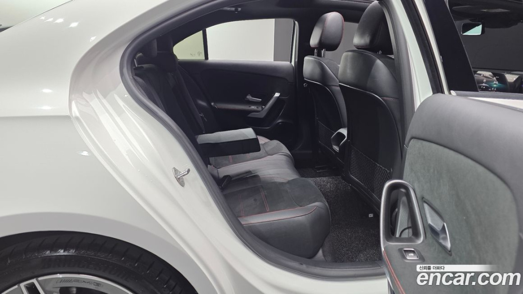Mercedes-Benz A-Class A250 4MATIC Sedan, 2023