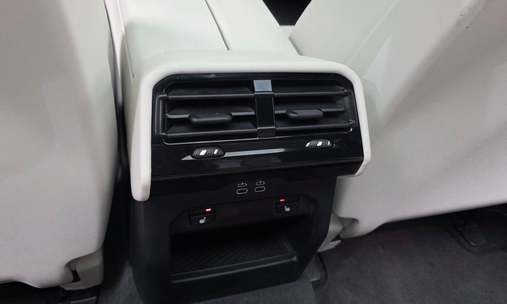BMW 5-Series 520i M Sport, 2024