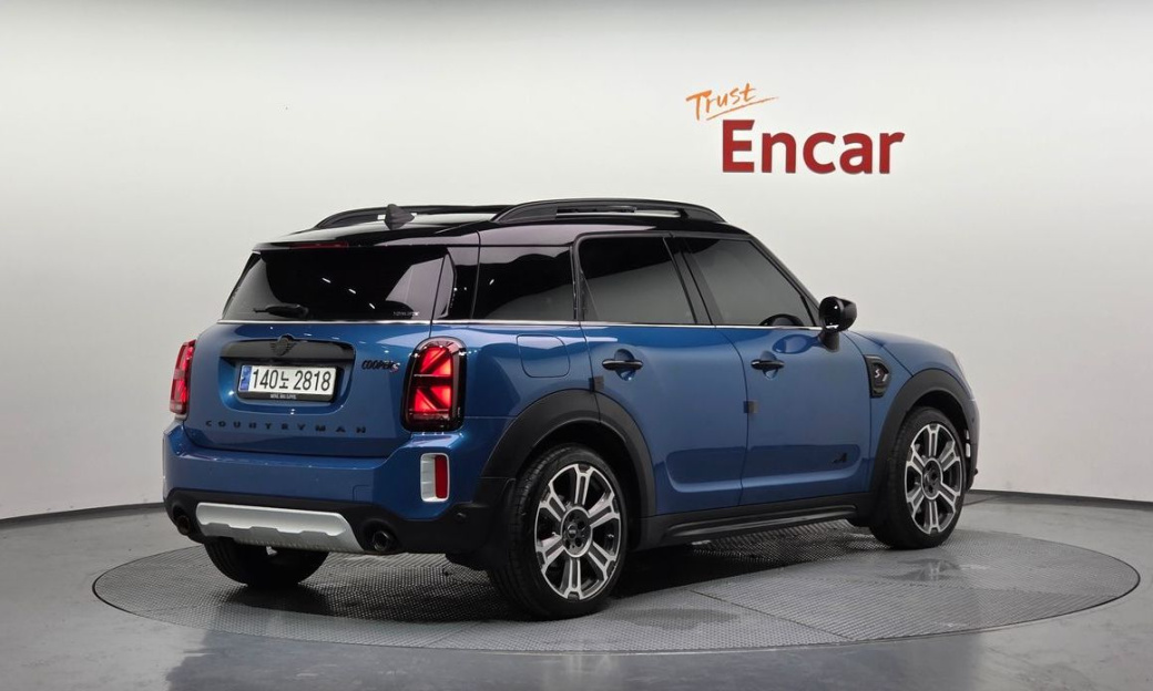 Mini Countryman ALL4 Classic Launch Pack, 2023