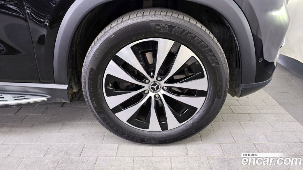 Mercedes-Benz GLE-Class GLE300d 4MATIC, 2024
