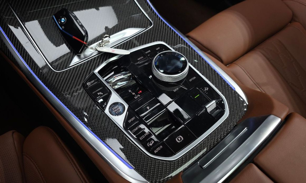 BMW X7 M60i xDrive M sport 6STR, 2025