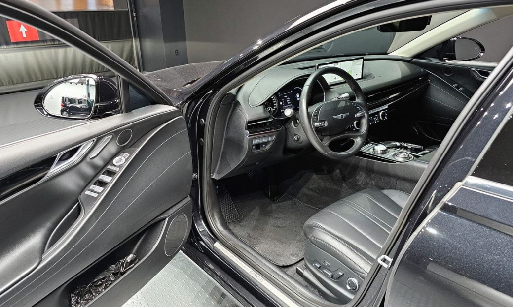 Genesis G80 Gasoline 2.5 Turbo AWD, 2023