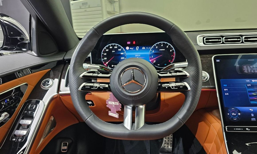 Mercedes-Benz S-Class S500L 4MATIC, 2024