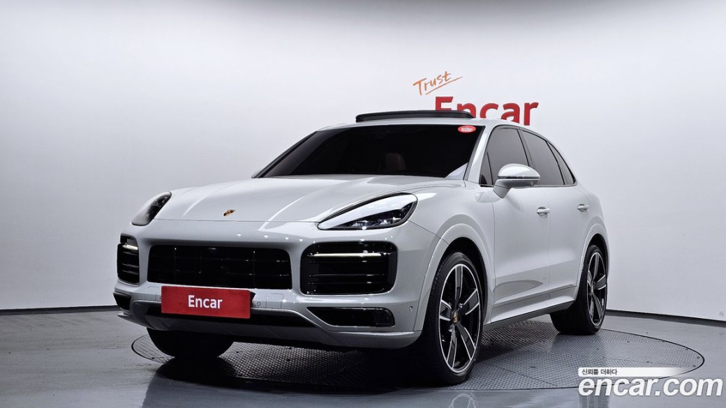 Porsche Cayenne 3.0 PLATINUM EDITION, 2023