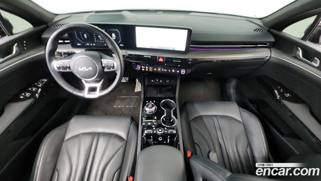 Kia K5 2.0, 2024