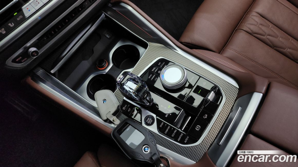BMW X6 xDrive40i M Sport, 2023