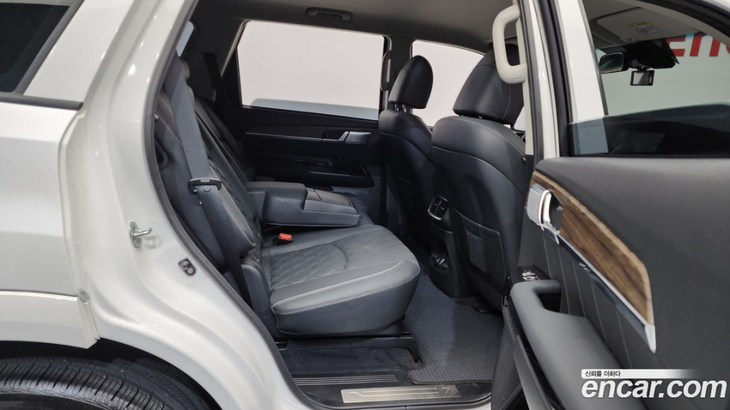 Kia Mohave Diesel 3.0 4WD 5-Seater, 2022