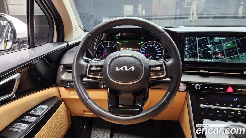 Kia Carnival 9-Seater Prestige, 2023