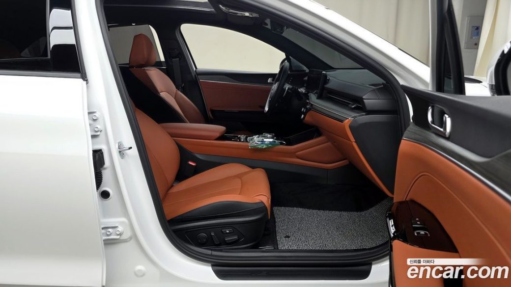 Kia K5 1.6 Turbo, 2025