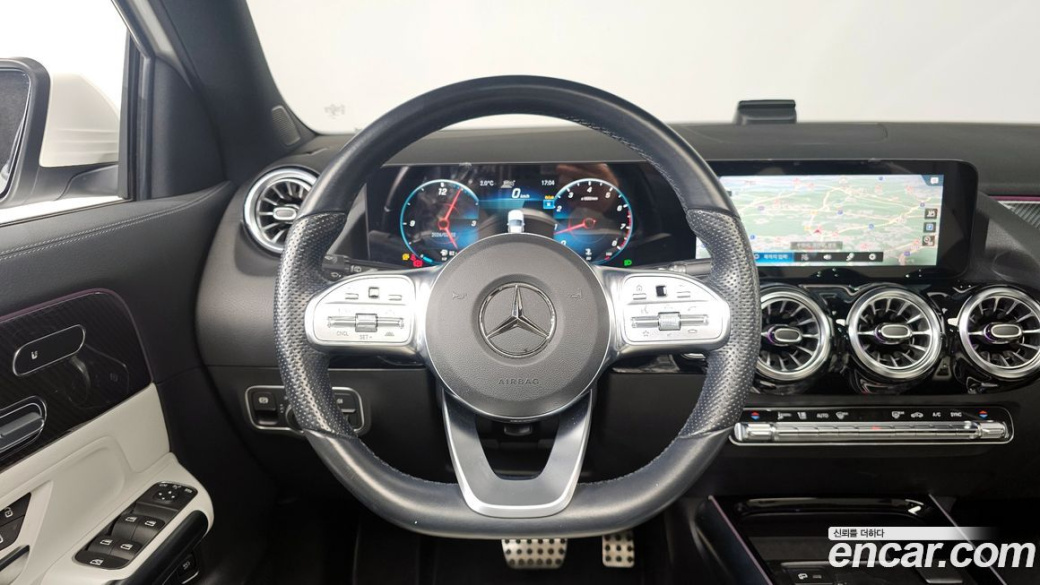 Mercedes-Benz GLA-Class GLA250 4MATIC, 2023