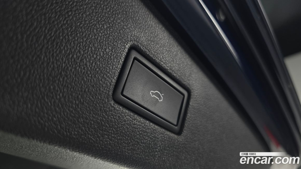 Volkswagen Tiguan 2.0 TSI Prestige, 2023