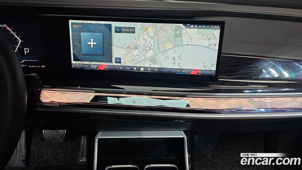 BMW 7-Series 740i xDrive M Sport, 2025