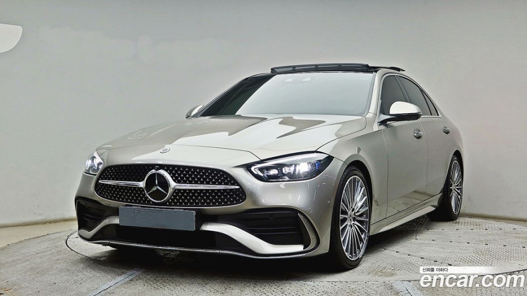 Mercedes-Benz C-Class C300 4MATIC AMG Line, 2023