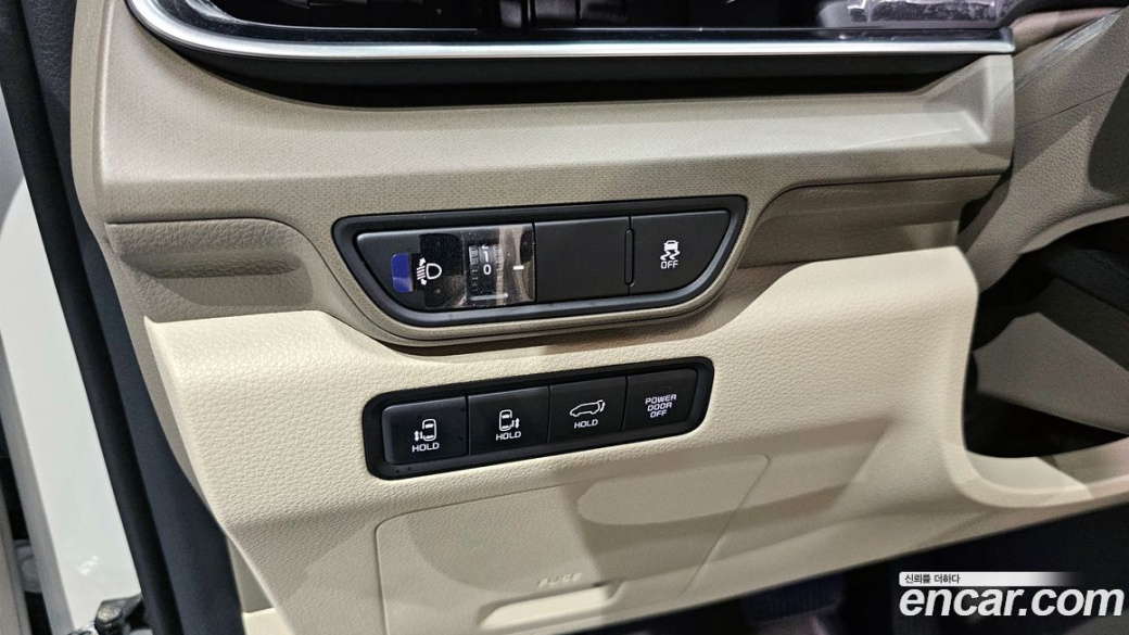 Kia Carnival 7-Seater Noblesse, 2025