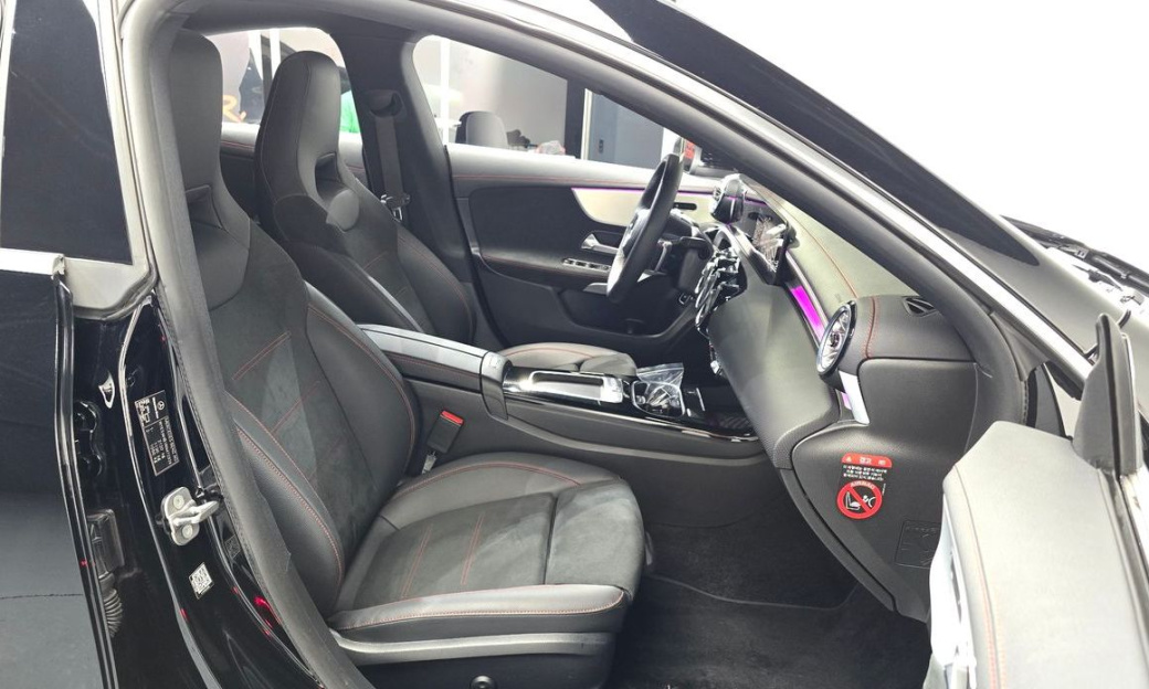 Mercedes-Benz CLA-Class CLA250 4MATIC, 2024
