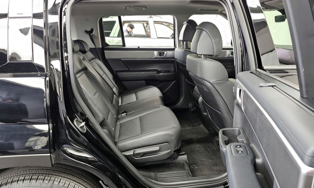Hyundai Santafe Gasoline 2.5T 4WD, 2025