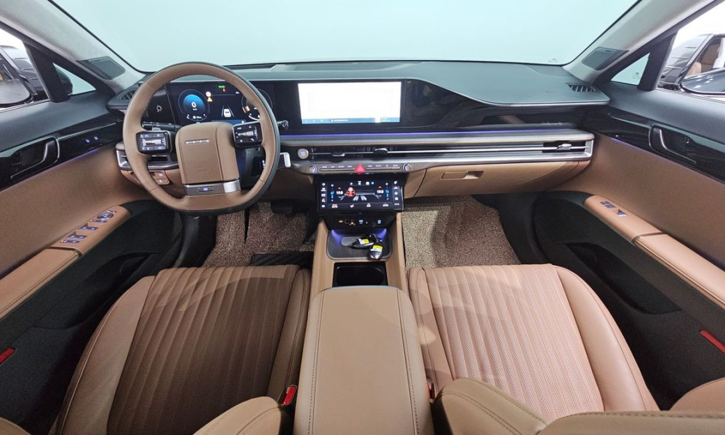 Hyundai Grandeur 2,5 Gasoline 2WD, 2025