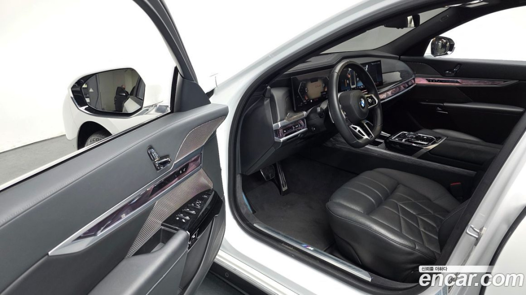BMW 7-Series 740i xDrive M Sport, 2024