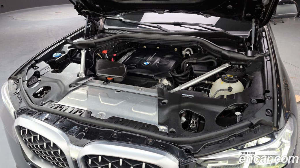 BMW X4 xDrive20d xLine, 2022