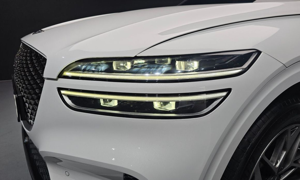 Genesis GV70 2.5T Gasoline AWD, 2021