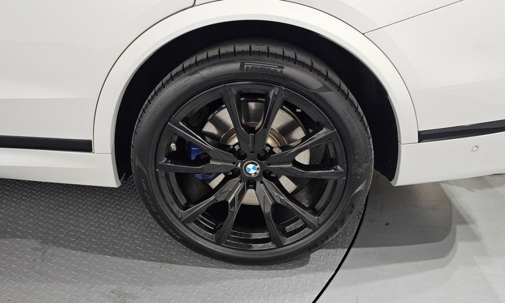 BMW X7 M60i xDrive M sport 6STR, 2024